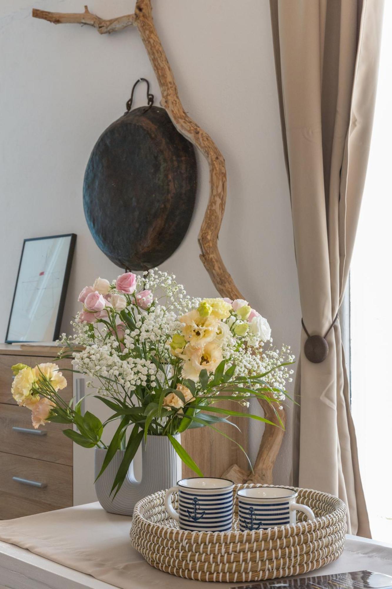 Studio Home Naousa  Bilik gambar