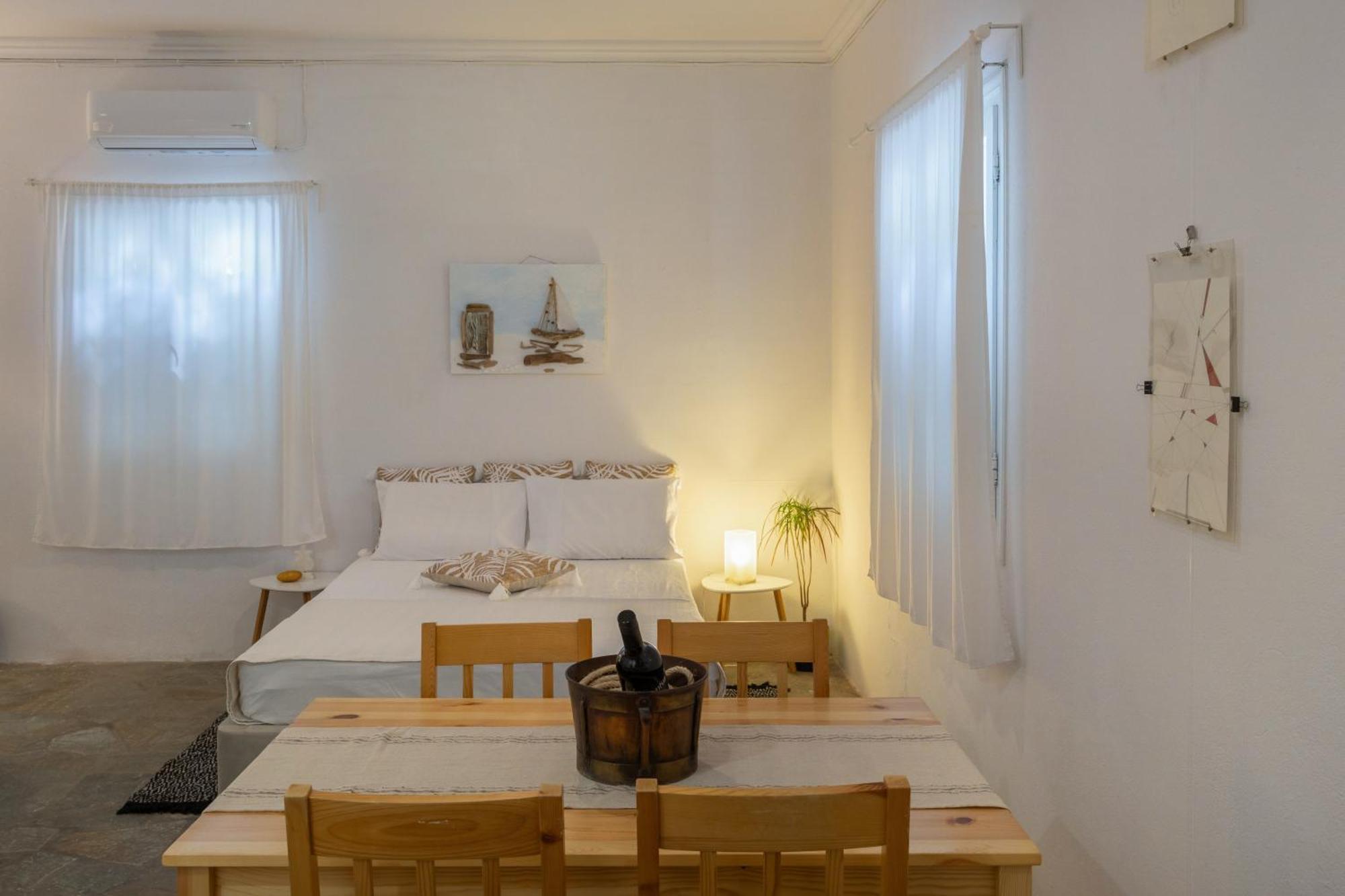 Studio Home Naousa  Bilik gambar